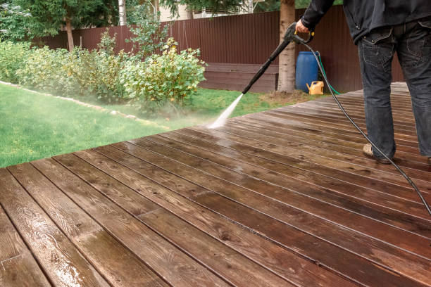 Best Pool Deck Cleaning  in North Bay Village, FL